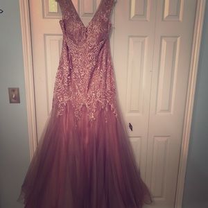 Mother of the bride/groom or formal event gown